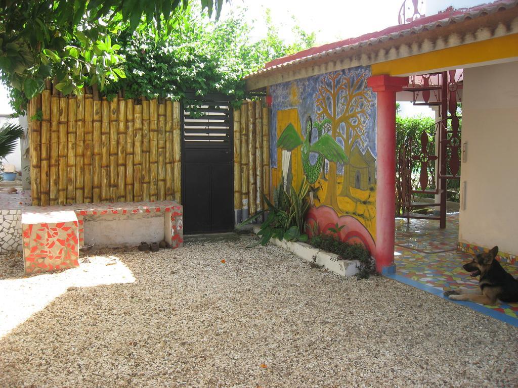 Babao Hotel M'Bour Exterior foto