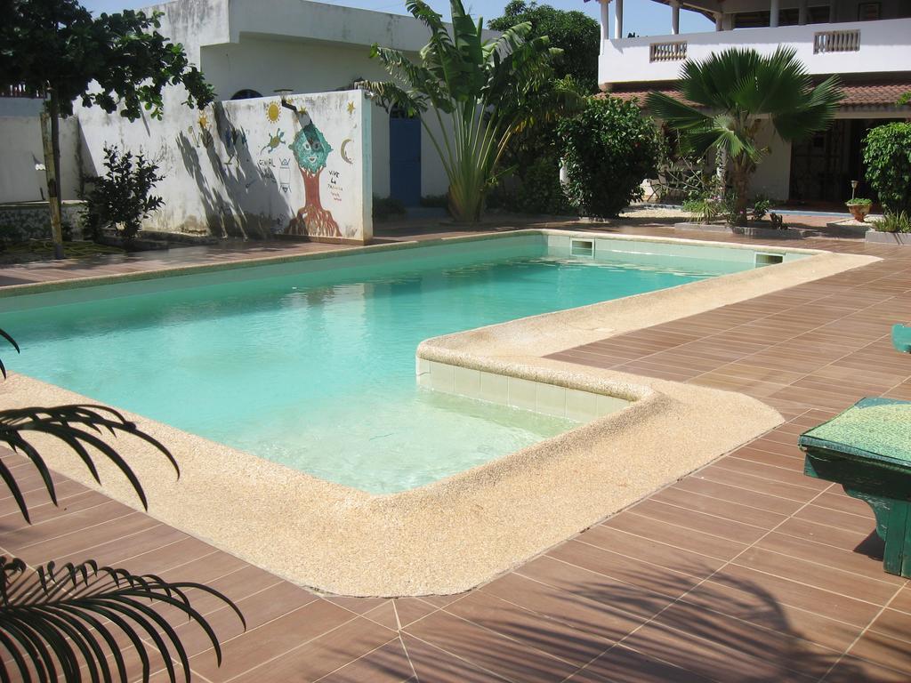 Babao Hotel M'Bour Exterior foto