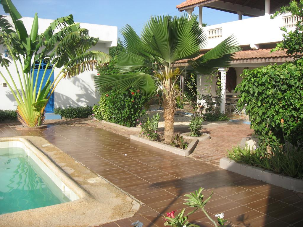 Babao Hotel M'Bour Quarto foto