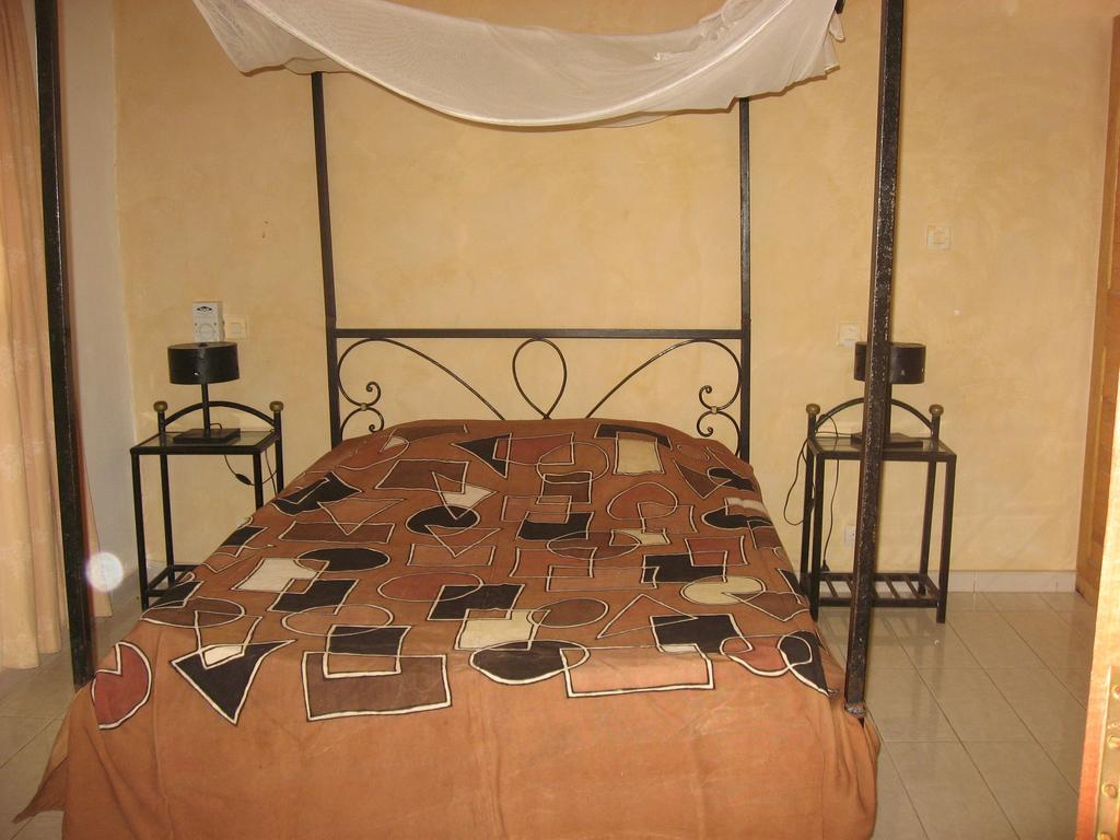 Babao Hotel M'Bour Quarto foto